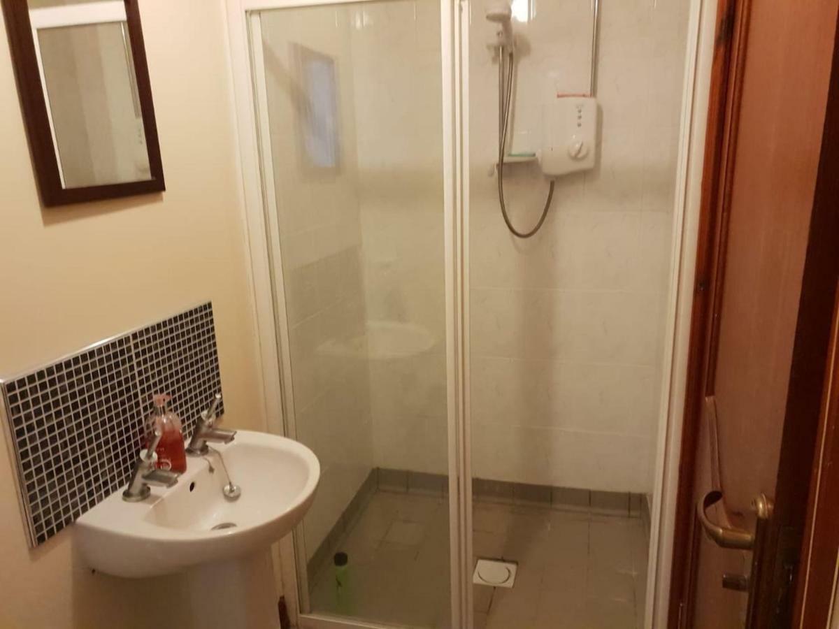 67 Templegrove Apartment Londonderry ภายนอก รูปภาพ