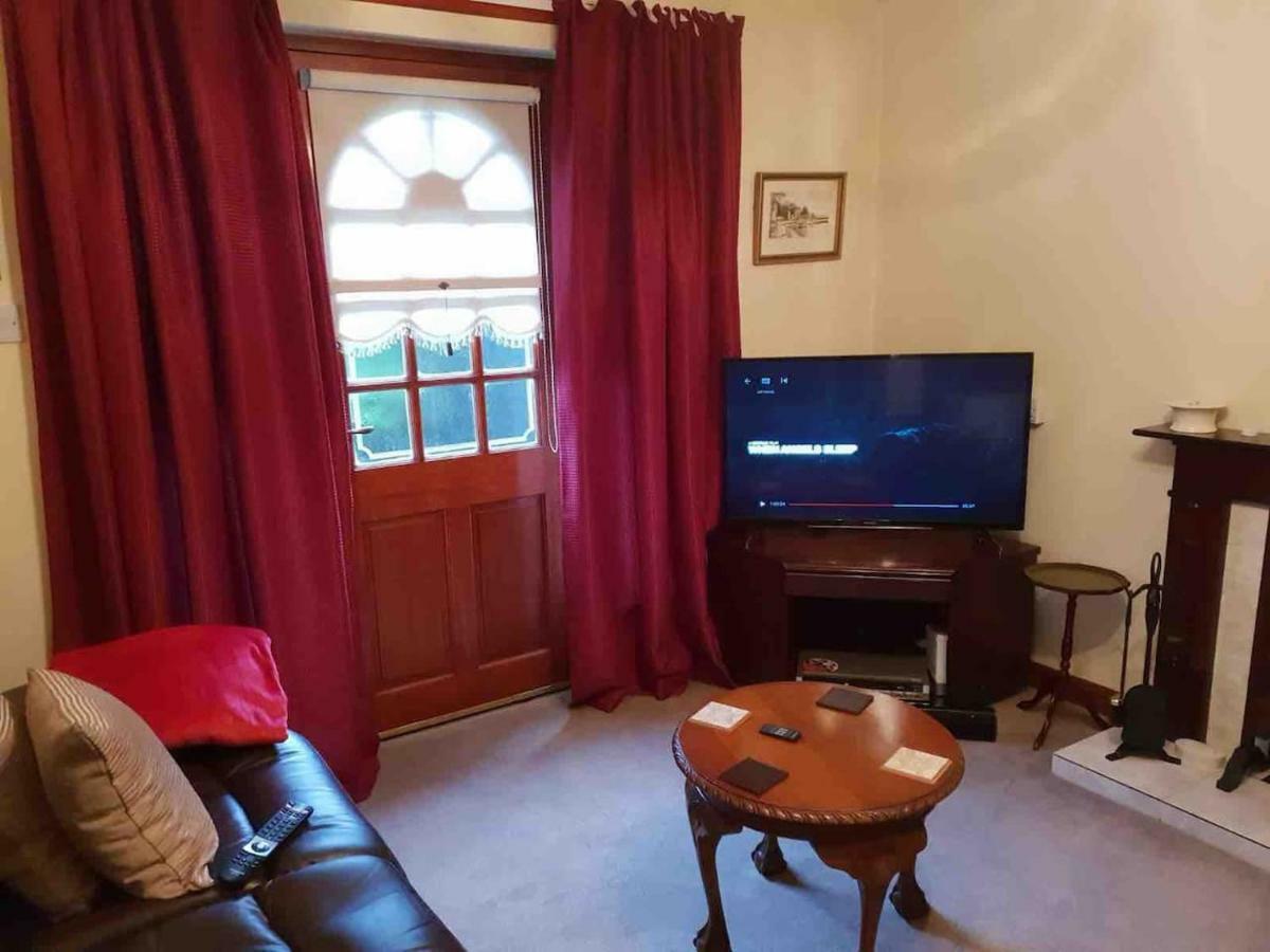 67 Templegrove Apartment Londonderry ภายนอก รูปภาพ